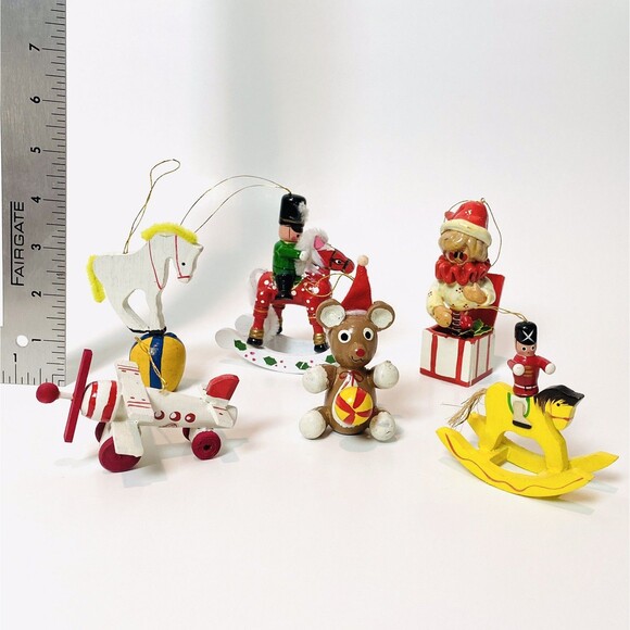 6 Vintage Wood Christmas Ornaments Painted Circus Horse Bear Nutcrackers Clown - Picture 2 of 14
